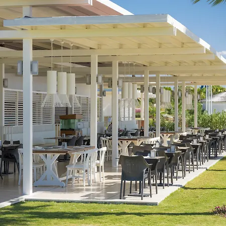 Akra Sorgun Tui Blue Sensatori 5* Side